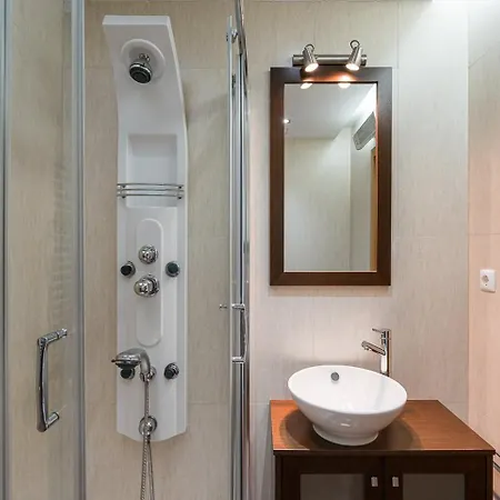 Guestready - Sophistication And Refinement